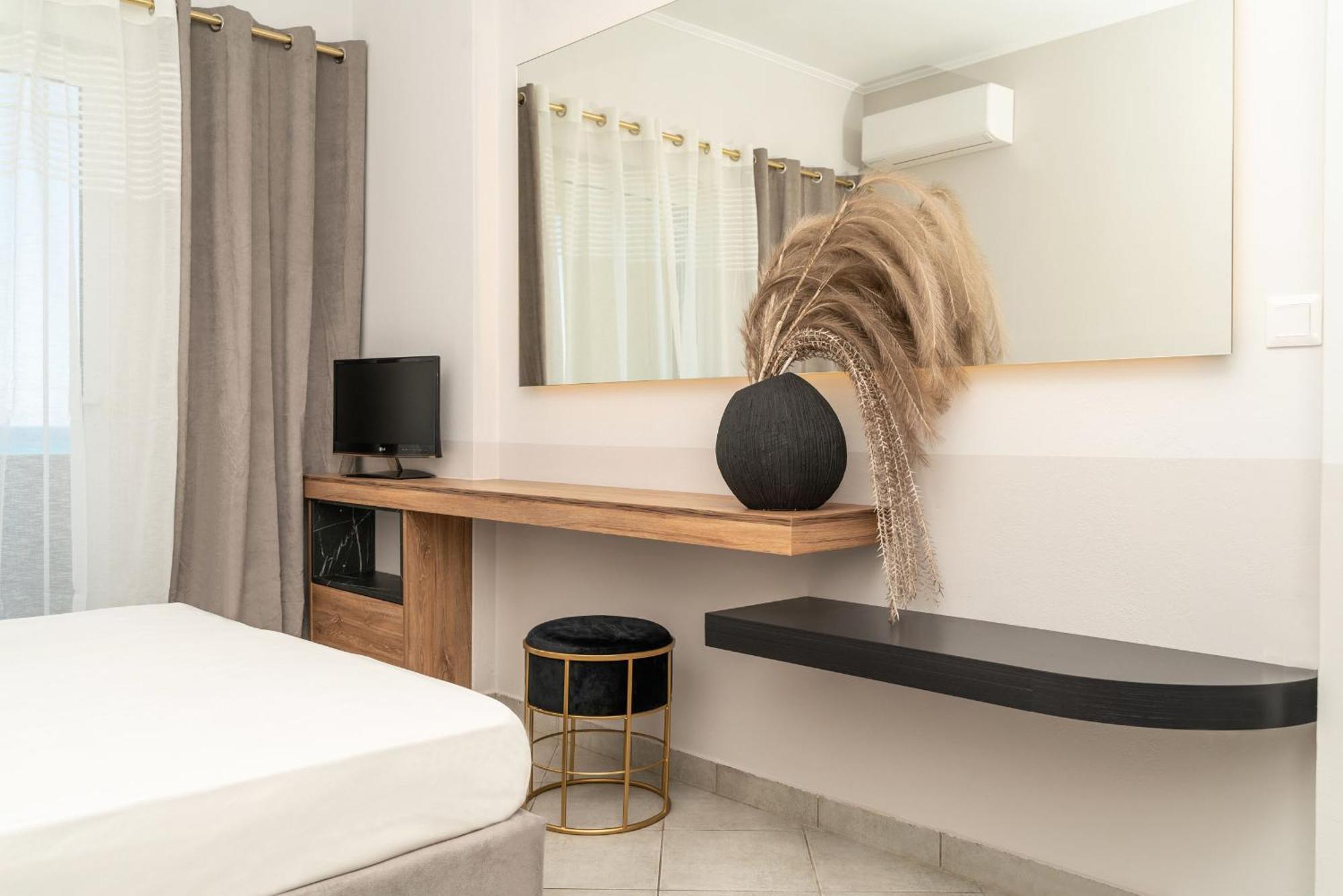 San Giovanni Beach Resort And Suites Agios Ioannis  Bilik gambar