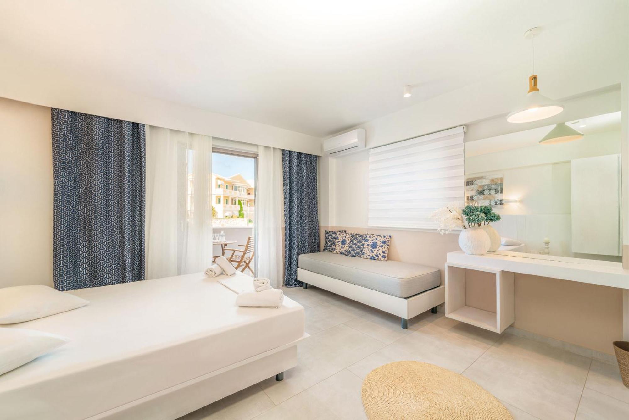San Giovanni Beach Resort And Suites Agios Ioannis  Bilik gambar